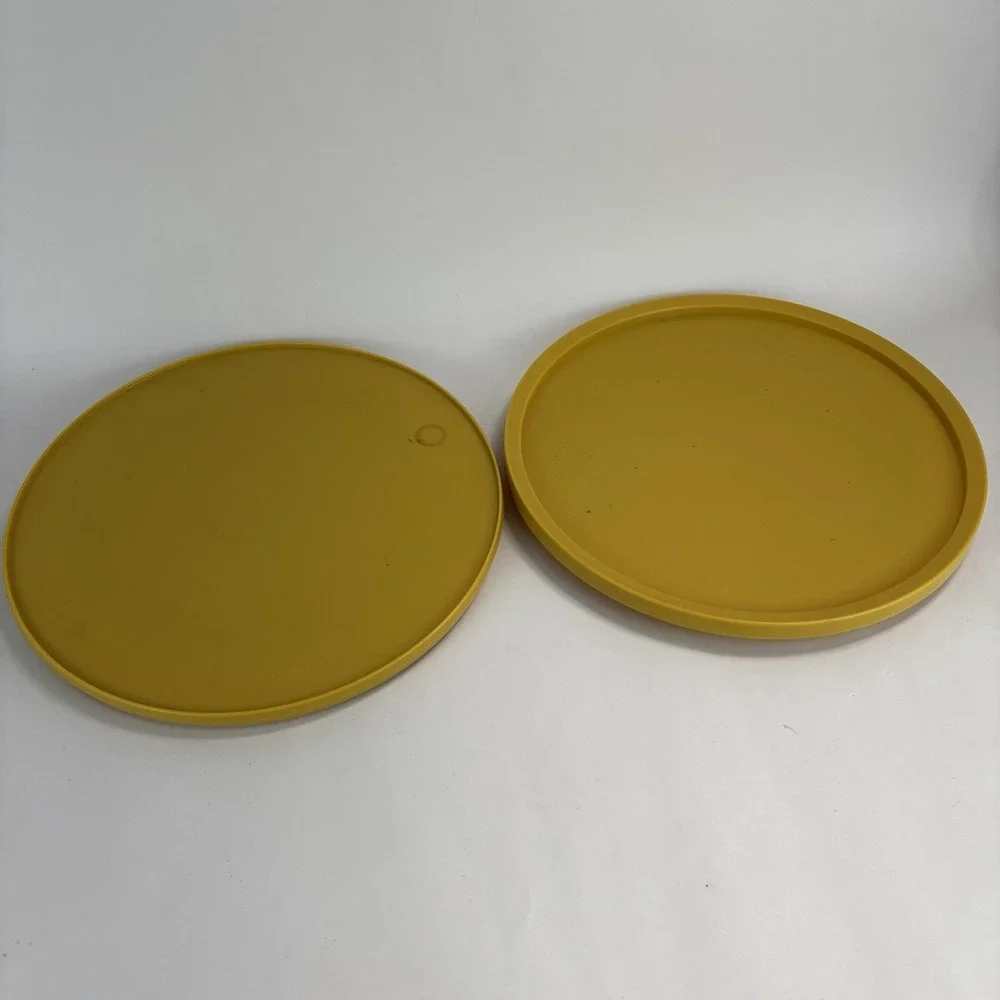 Vintage Rubbermaid Lazy Susans (2) 10.5